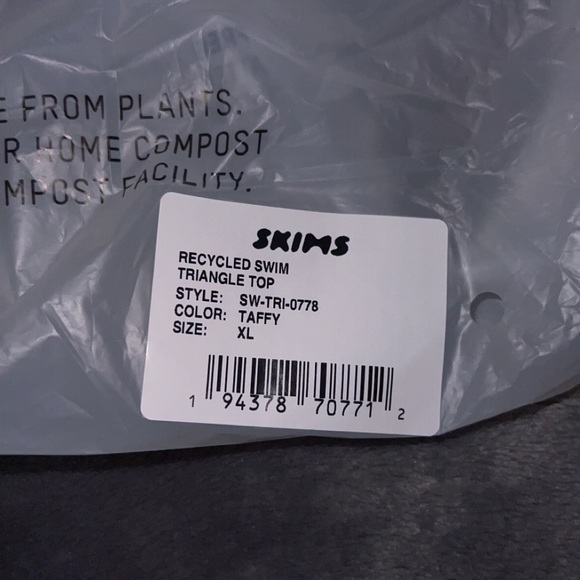 SKIMS Swimsuit Set Taffy SizeXL Top and XL Bottoms - Picture 4 of 5